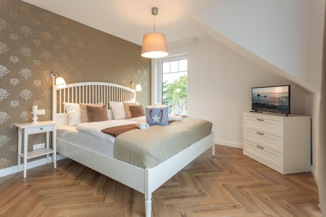 Kapitaenshaus Sellin Mit Sauna Und Kamin Exterior foto
